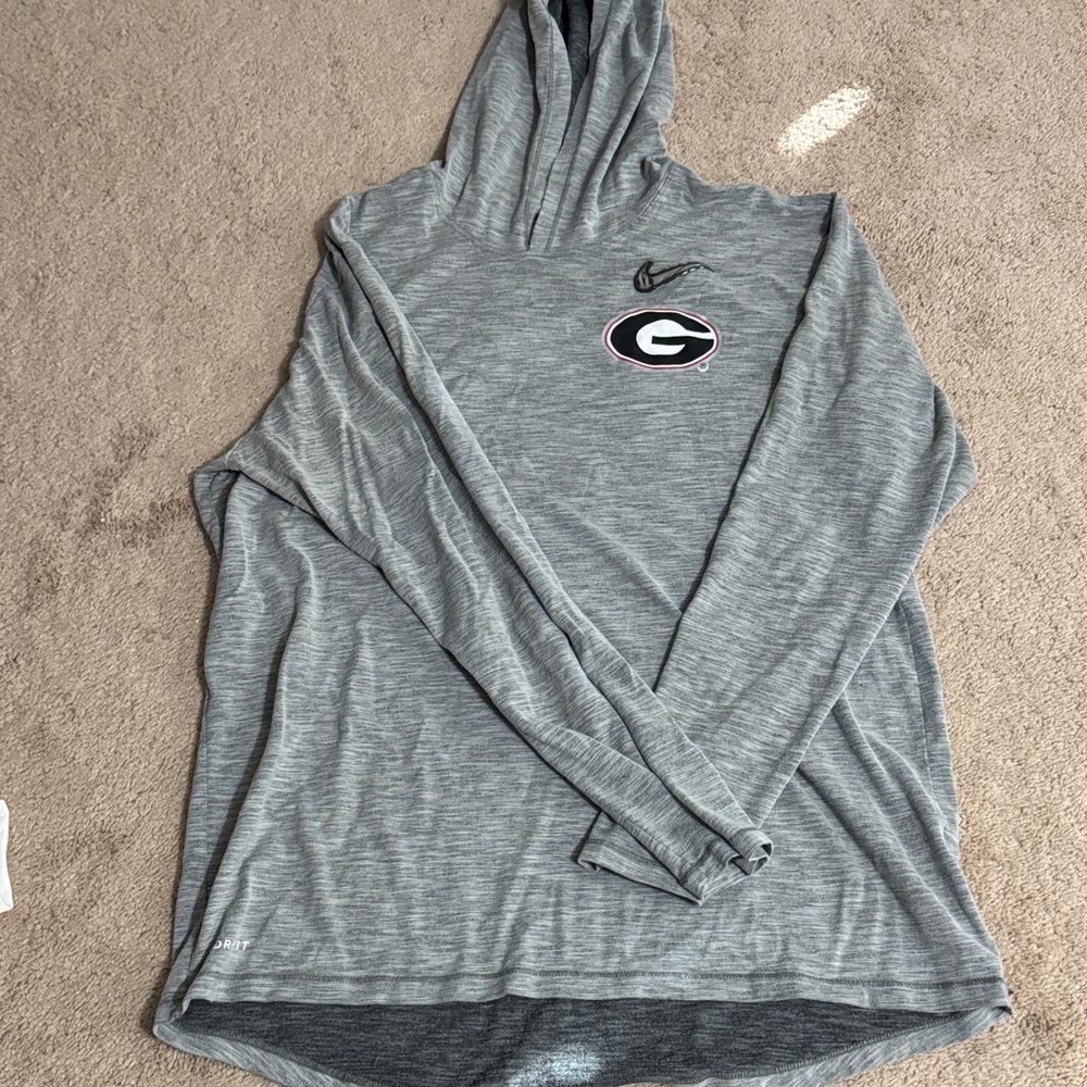 Nike Heather Gray UGA bulldogs Hooded Long Sleeve Tshirt. Size Men’s Large.